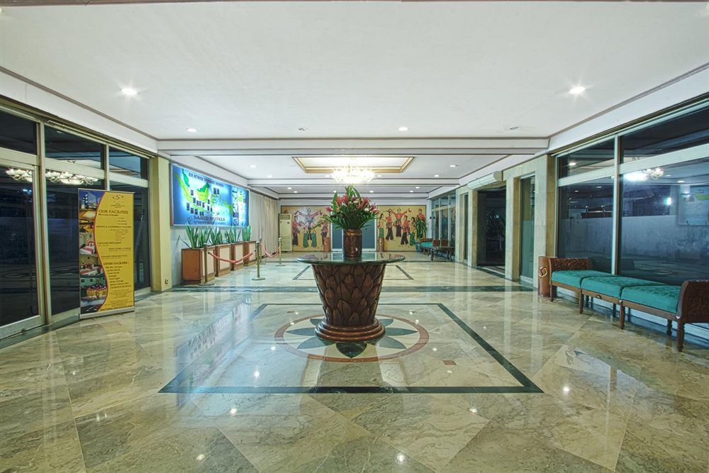 Sahid Kawanua Hotell Manado Eksteriør bilde